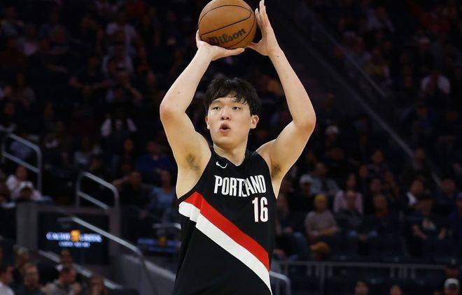 关键时刻波特兰开拓者防线松动——CBA常规赛节点到来；话题不断；球探报告显示潜力的简单介绍