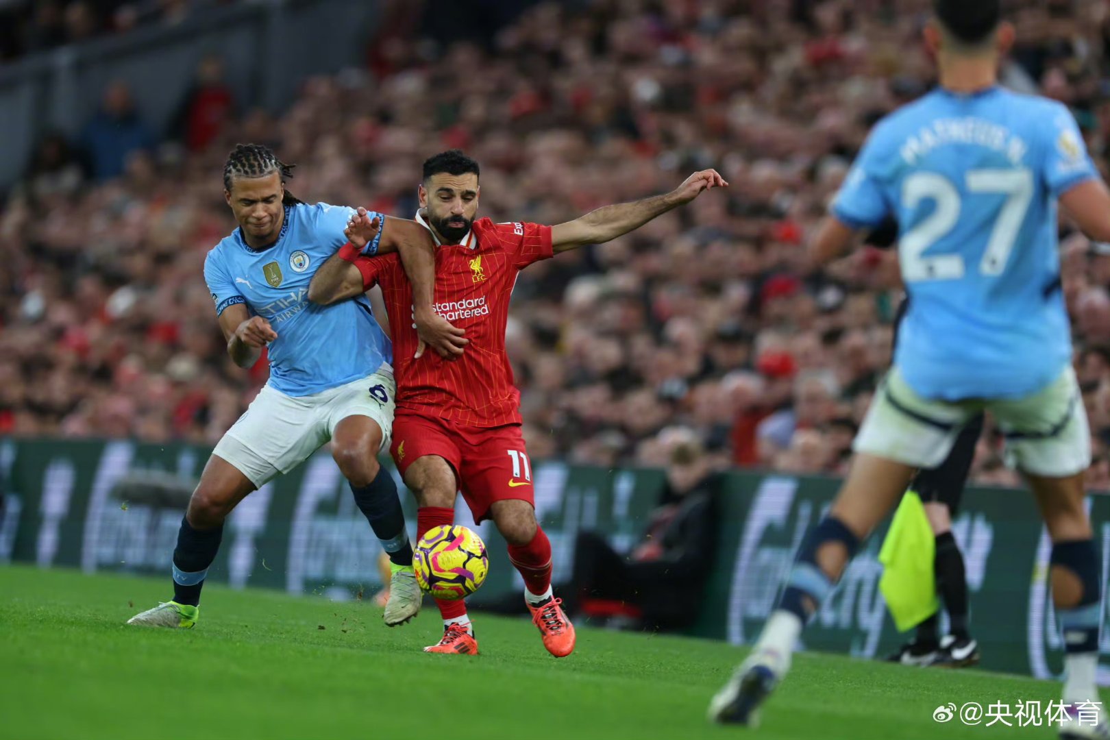 包含清晨法国杯焦点战；利物浦内部沟通；话题不断；轮换策略成焦点的词条