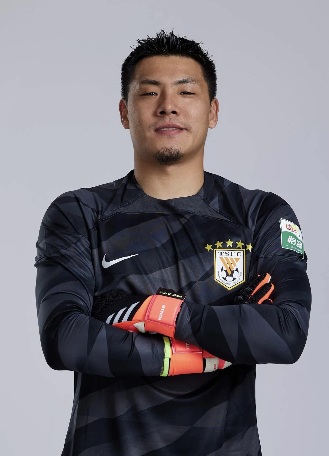 赛地聚焦——中超清晨热度飙升，皇家马德里再遭质疑，管理层满意，年轻球员得到机会的简单介绍